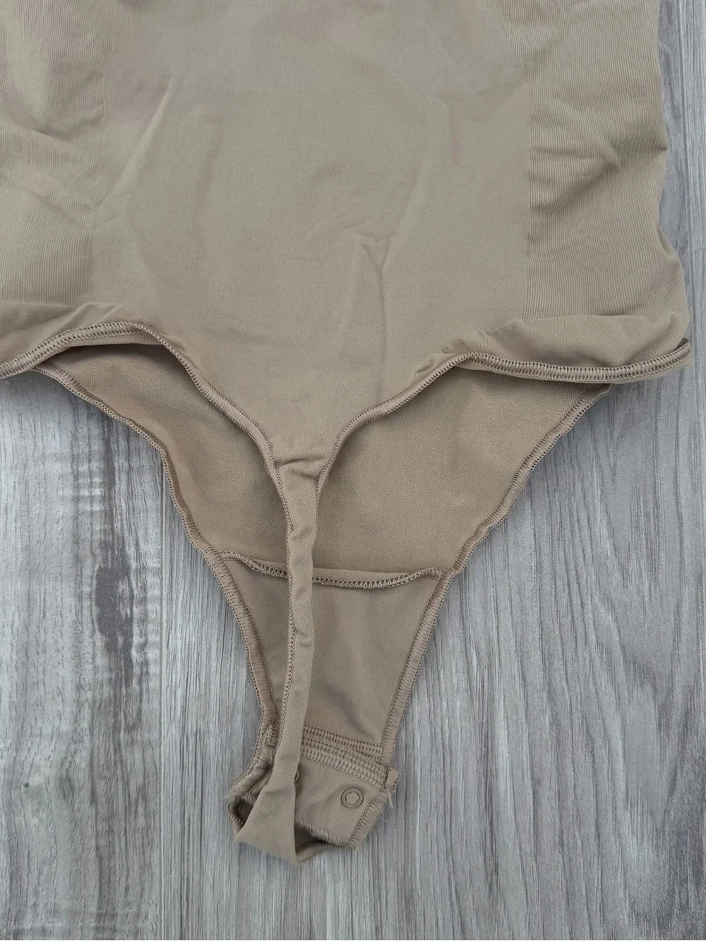 SKIMS Seamless Sculpt Bodysuit Nude XL